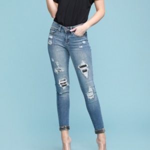 Judy Blue Distressed Camo Backed